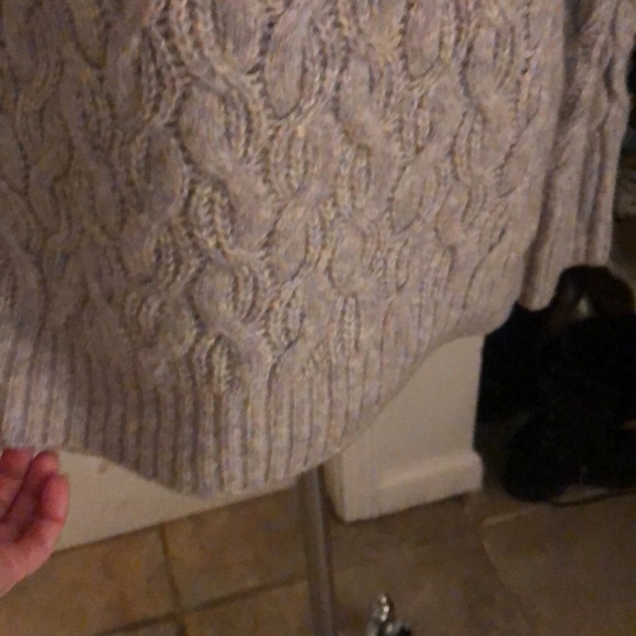 WHBM sweater - Picture 4 of 7